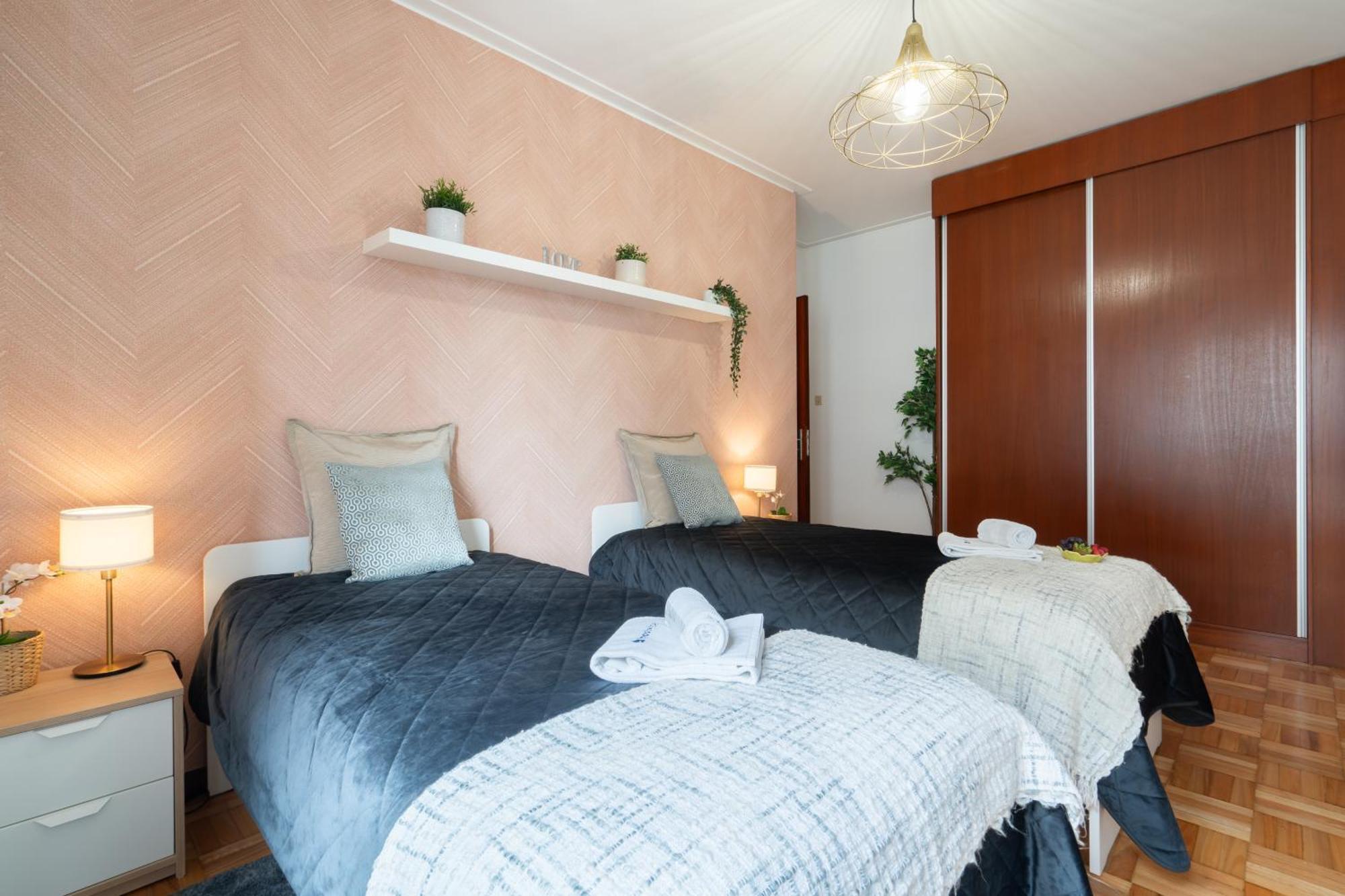 Ferienwohnung Host Wise Porto Zimmer foto